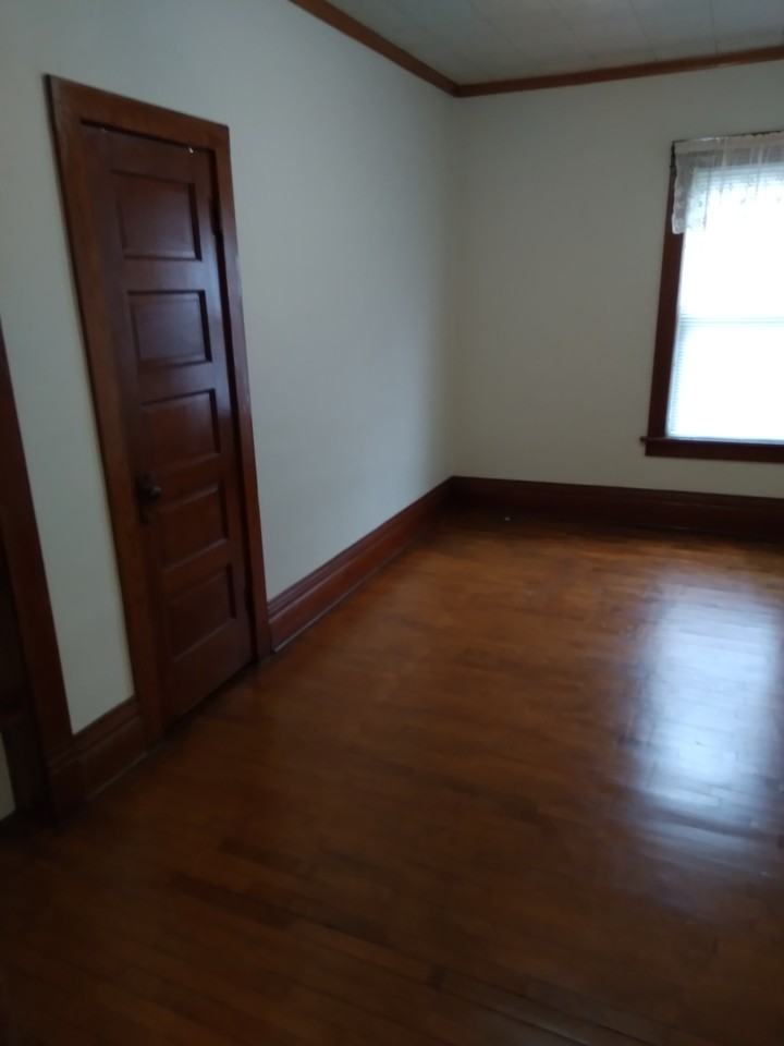 83 E 9th St #1 - Photo 2 of 5