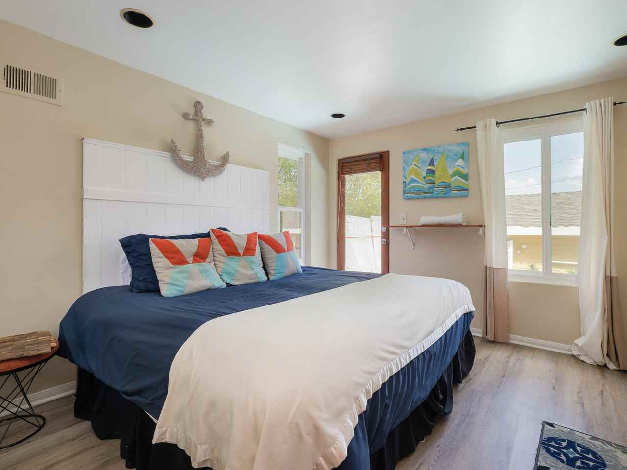 416 Virginia Street #TH - Photo 4 of 50