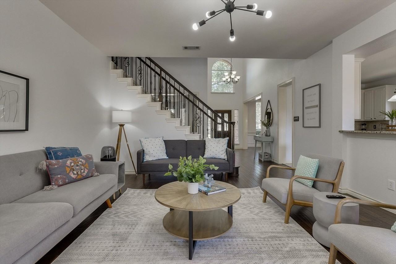 2800 Cherry Spring Ct #NA - Photo 2 of 36