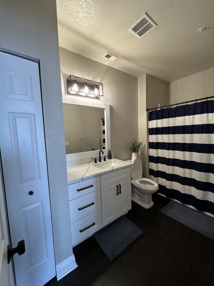 210 3rd Street West #8402 - Photo 7 of 13