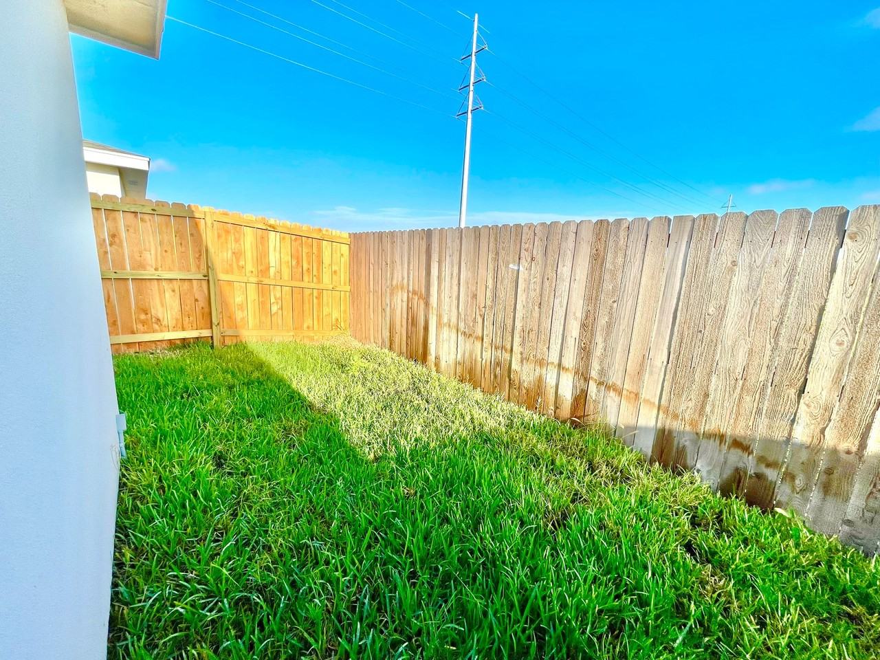 3013 Driftwood Ln #1 - Photo 5 of 7