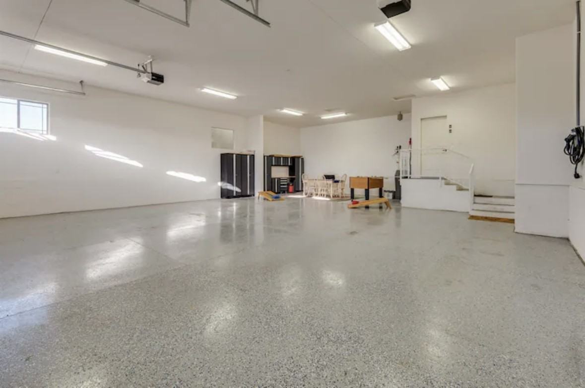 1820 Cabana Drive #NA - Photo 4 of 45