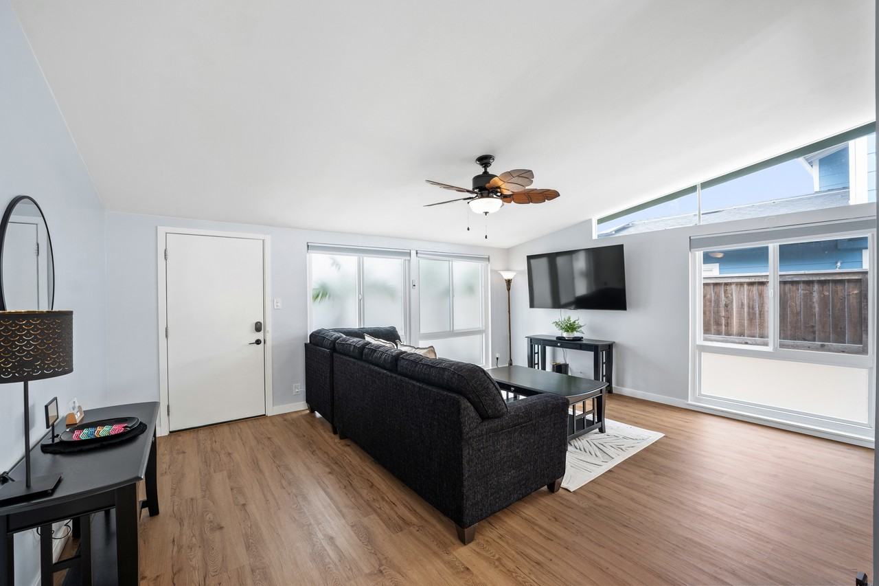 2407 Pierpont Blvd #NA - Photo 5 of 38