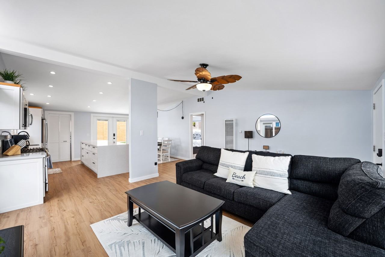 2407 Pierpont Blvd #NA - Photo 7 of 38