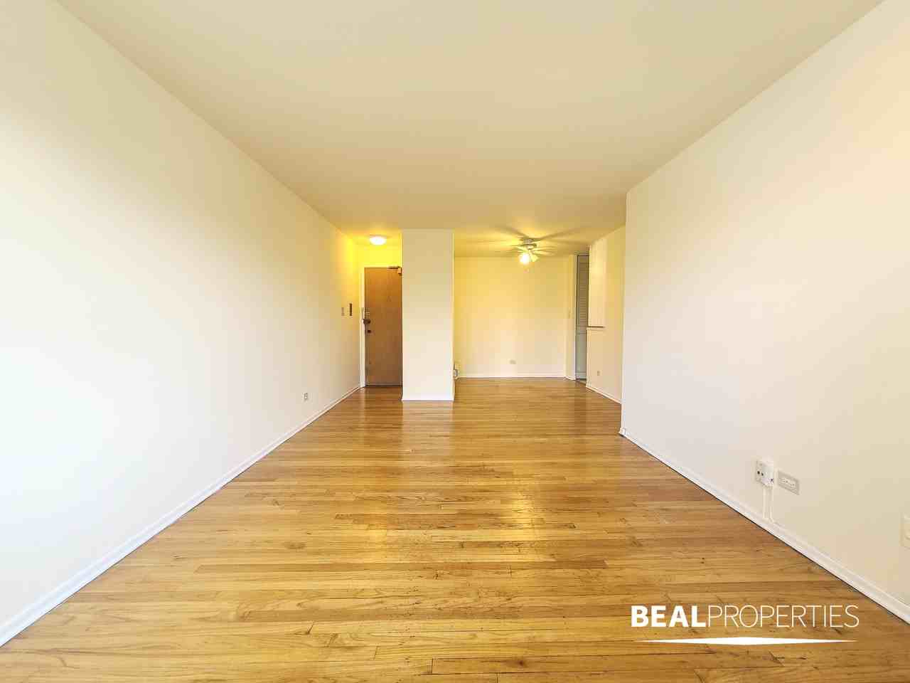 660 West Wrightwood Avenue #312 - Photo 2 of 10