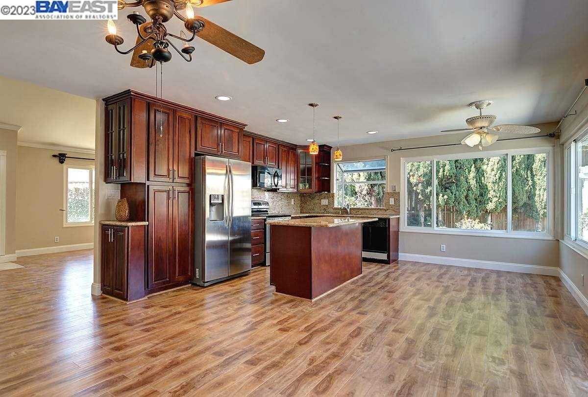 34460 Colville Pl #NA - Photo 3 of 12