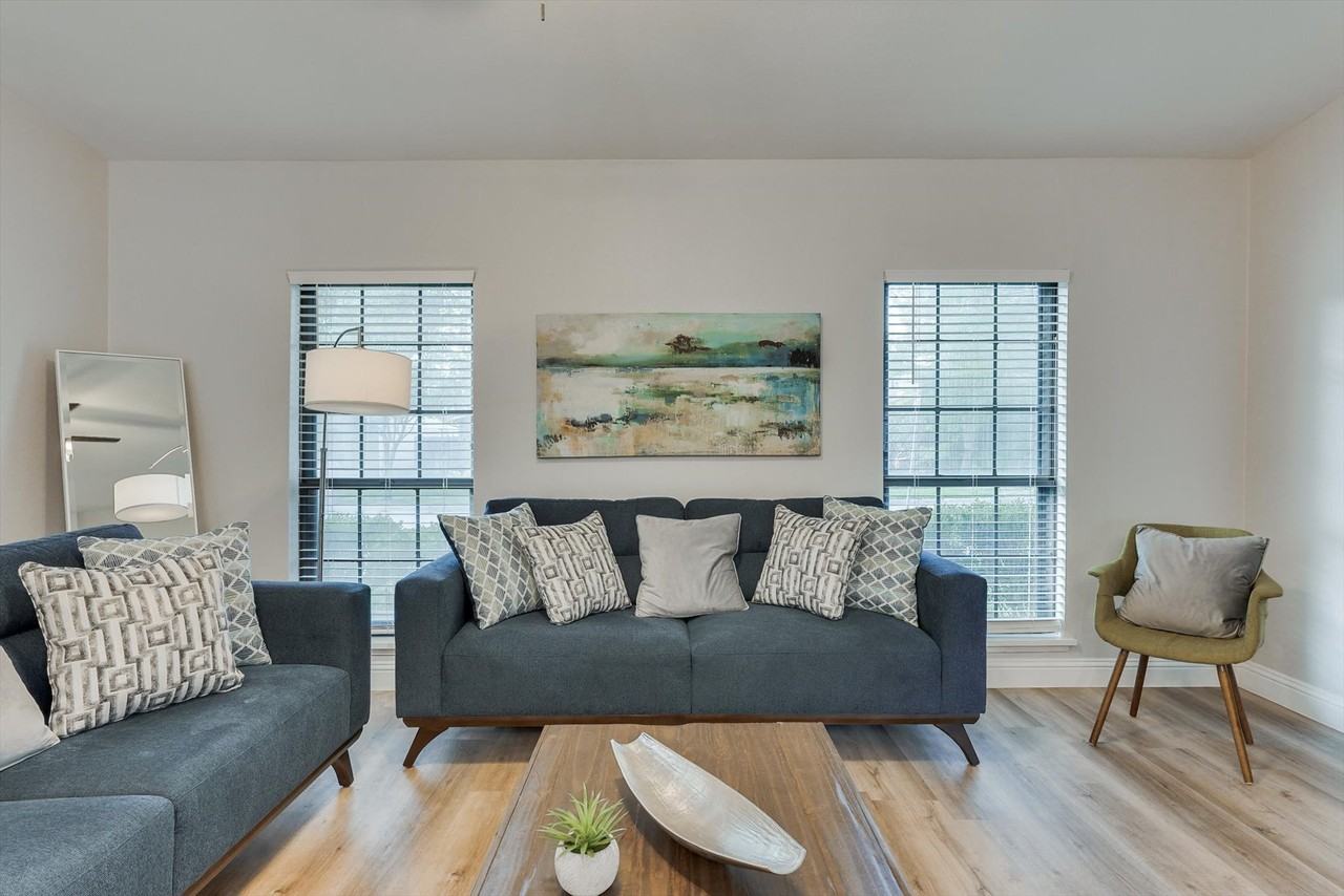 11622 Cotillion Dr #NA - Photo 2 of 33