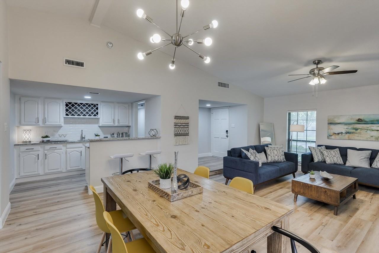 11622 Cotillion Dr #NA - Photo 5 of 33