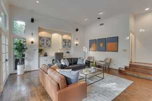 featured image of 6507 Clubhouse Cir #NA