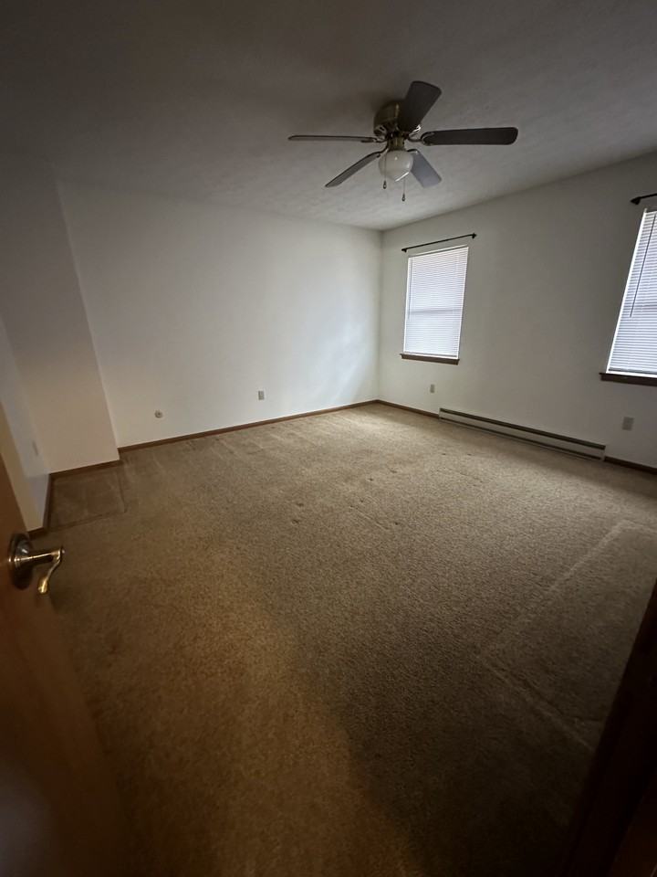 9765 Johnnycake Ridge Rd #NA - Photo 3 of 11