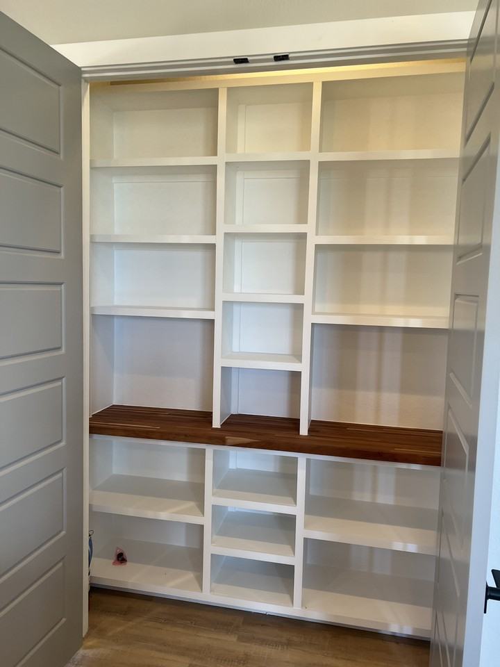 360 Club Oak Ln #NA - Photo 3 of 13