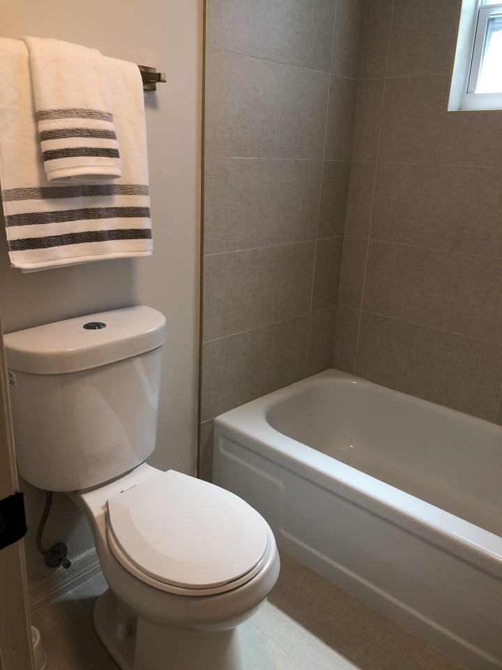 4480 Ironwood Cir #309 - Photo 5 of 7