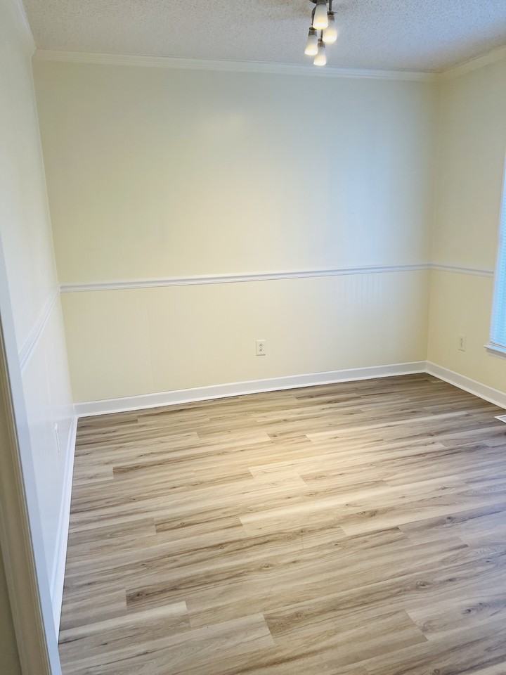 1627 Oakland Hills Way #1627 - Photo 6 of 37