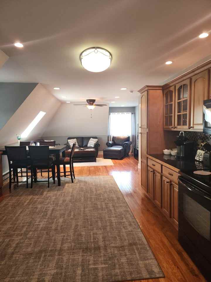 313 Montauk Ave #2 - Photo 5 of 19