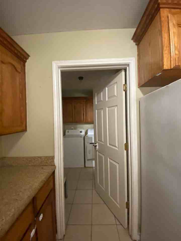 1206 W Fig Ave #2 - Photo 6 of 18