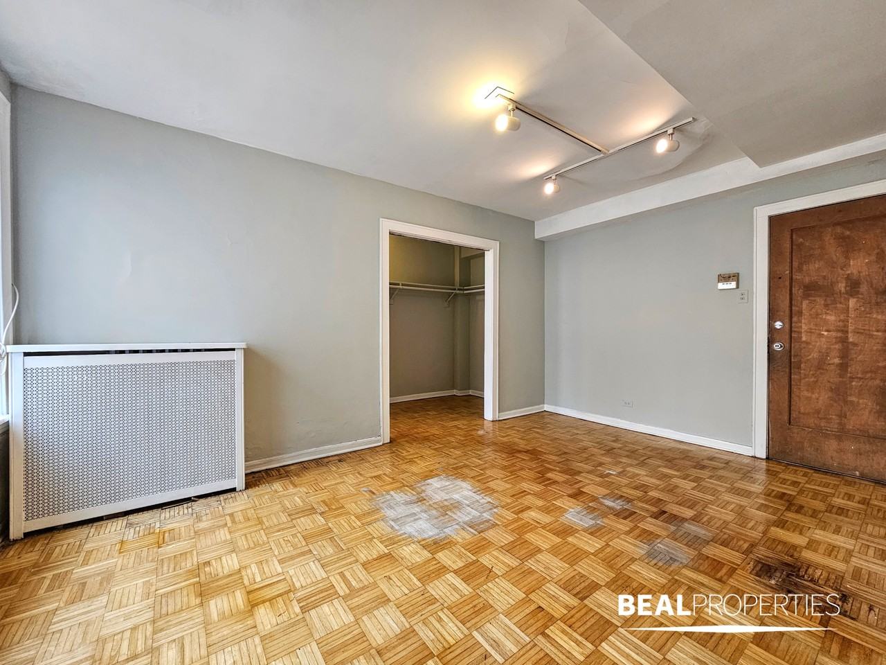 739 West Belmont Avenue #212 - Photo 6 of 10