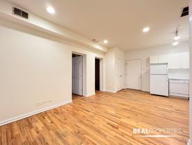 917 W Dakin St - Photo 1 of 1