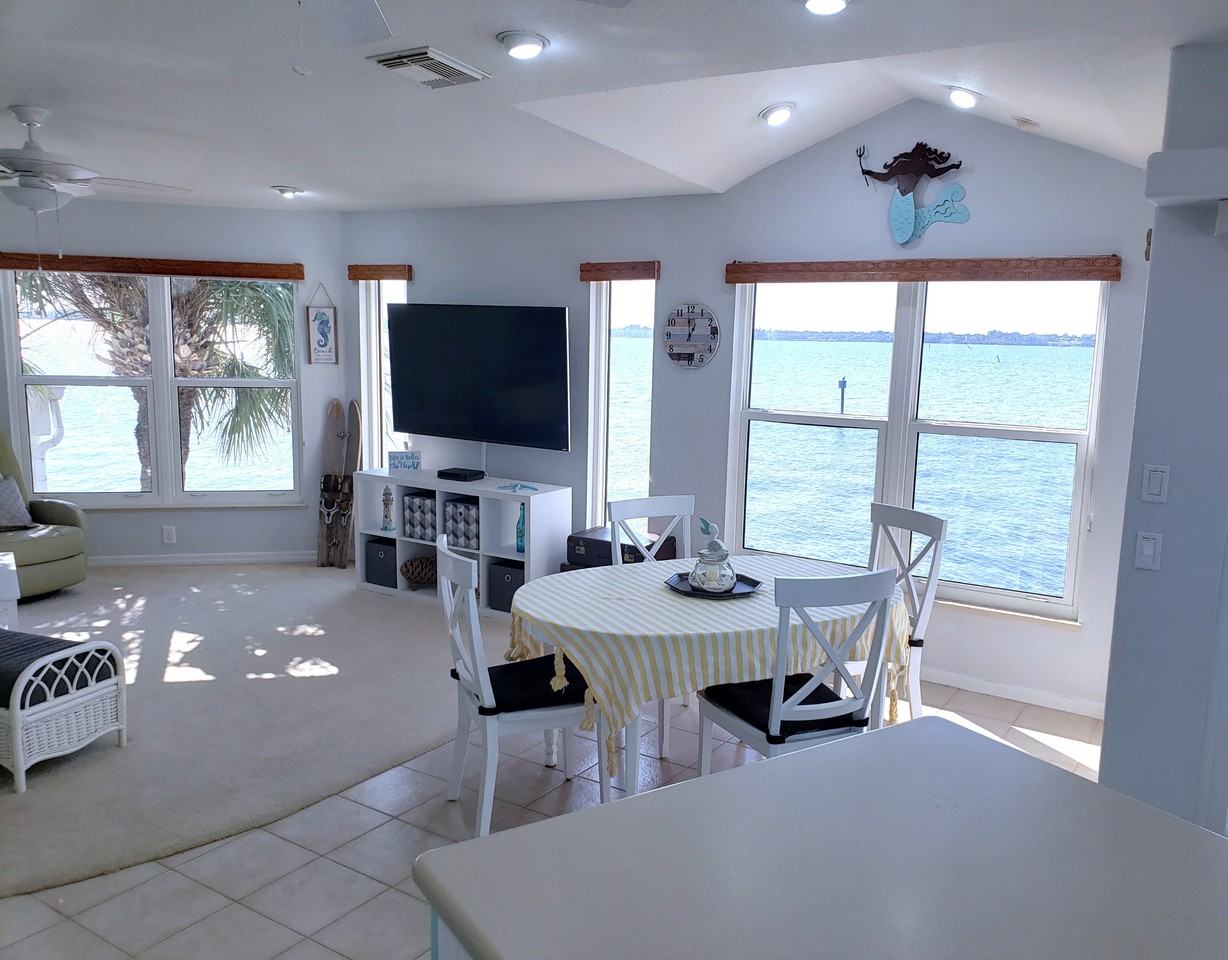 255 Nettles Blvd #NA - Photo 3 of 24