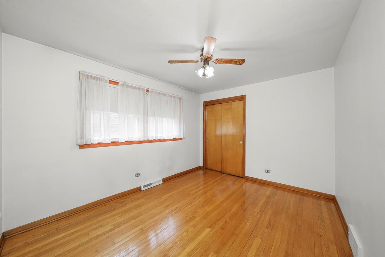 6023 S Parkside Ave #NA - Photo 4 of 12