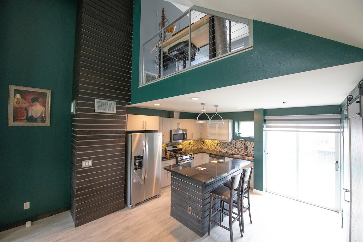 969 Sigsbee St #969 - Photo 2 of 37