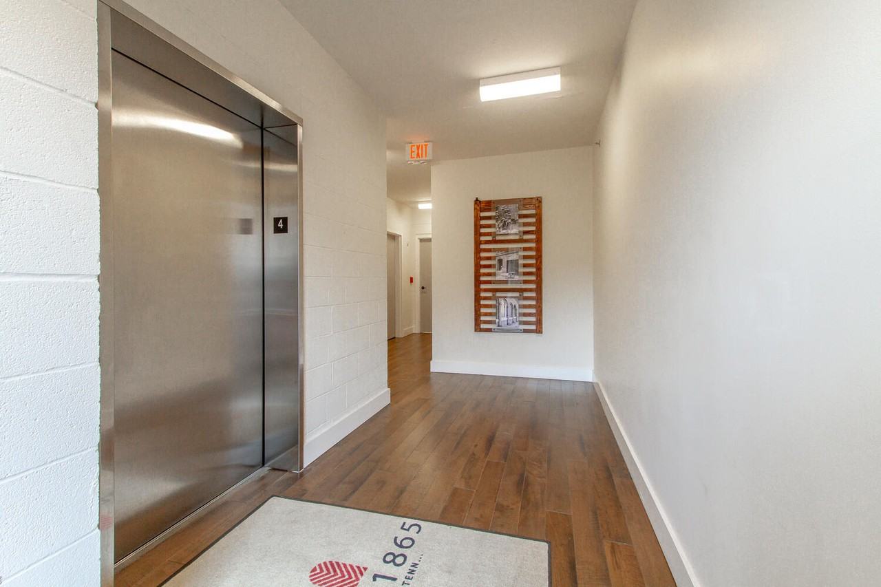 612 21st Ave N #411 - Photo 2 of 31