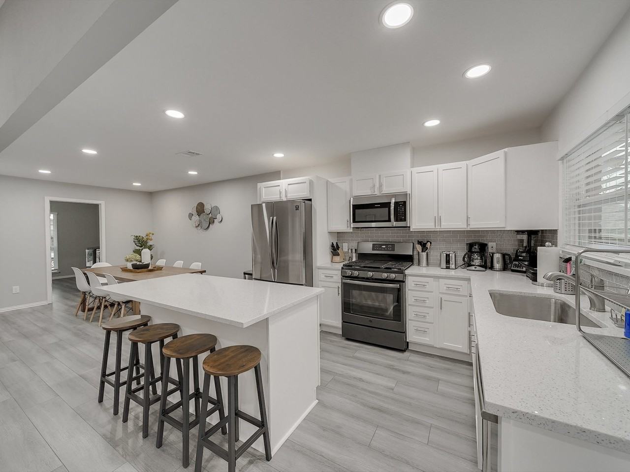 2922 Clover Valley Drive #NA - Photo 5 of 28