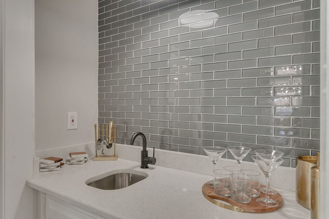 2421 Regal Rd #NA - Photo 5 of 40