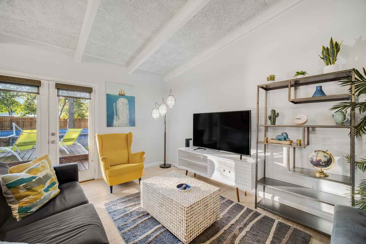 1809 Salem St #NA - Photo 4 of 36