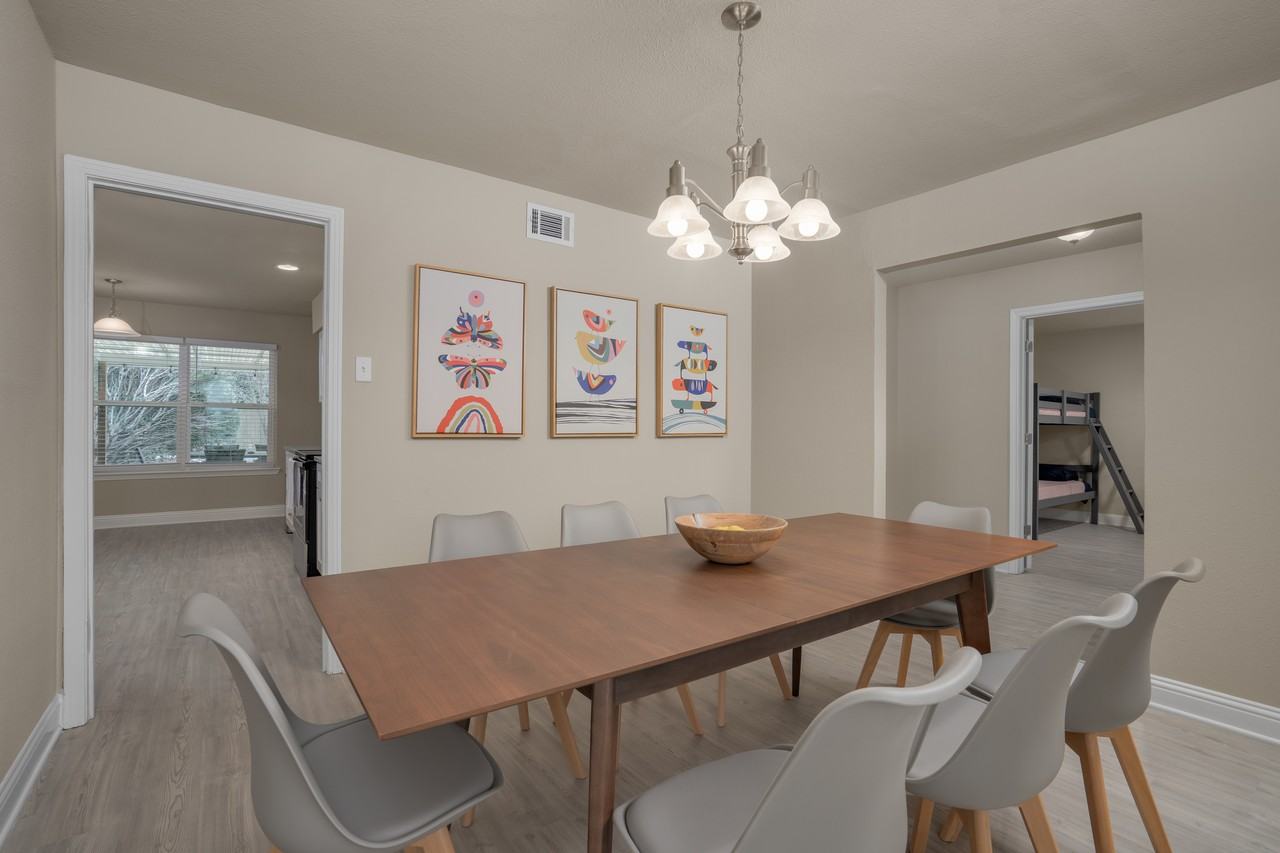 11210 Cotillion Dr #NA - Photo 6 of 35