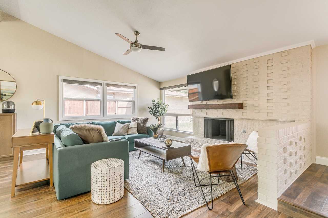 12005 Cromwell Dr #NA - Photo 2 of 33