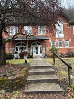 featured image of 12 Poplar St #1