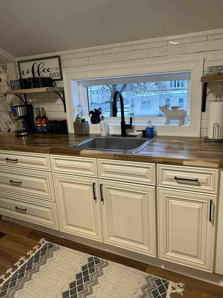 3826 Oneida St #2 - Photo 2 of 23