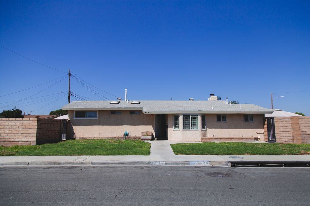 9861 Pacific Ave #NA - Photo 3 of 50