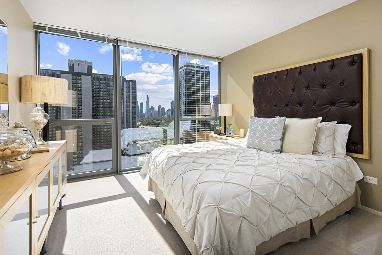 260 E South Water St #2807 - Photo 6 of 8