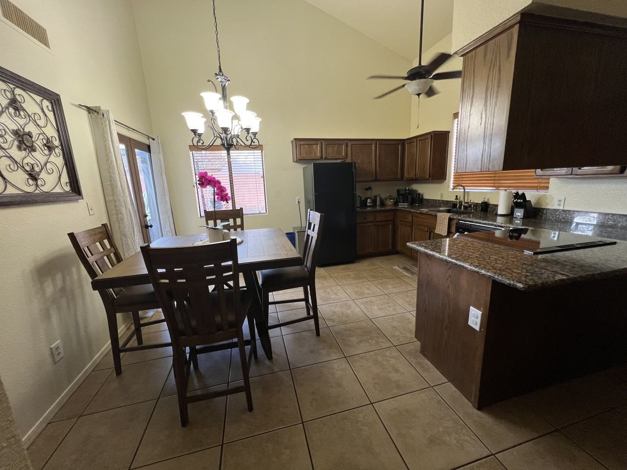 2184 E 27th Ln - Photo 3 of 19