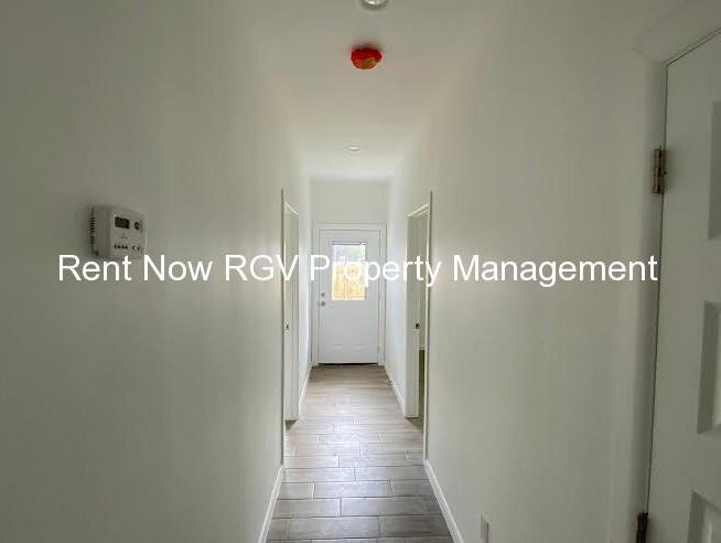 1002 N Glasscock Rd #3 - Photo 6 of 13