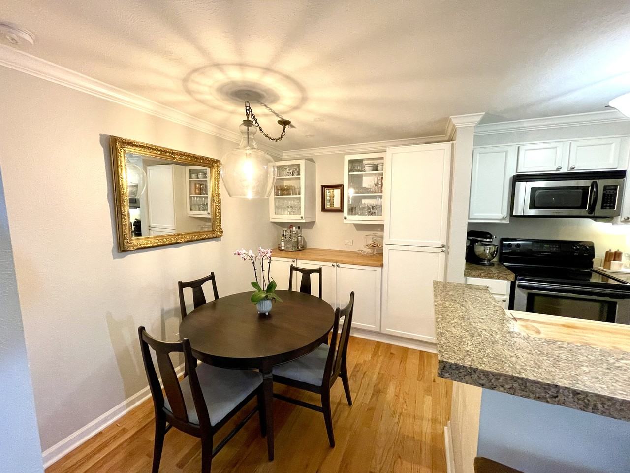 10 N Ogden St #302 - Photo 4 of 17
