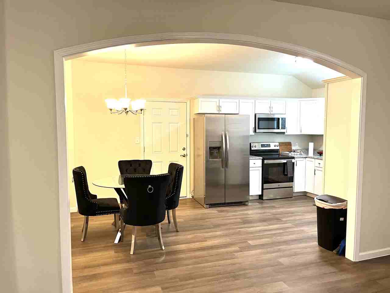 1521 N Ross Ave #NA - Photo 6 of 41