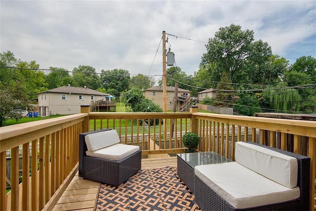 9923 W 52nd St #9923 - Photo 5 of 19