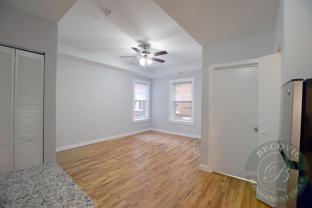 7456 N Greenview Ave #4E - Photo 1 of 1