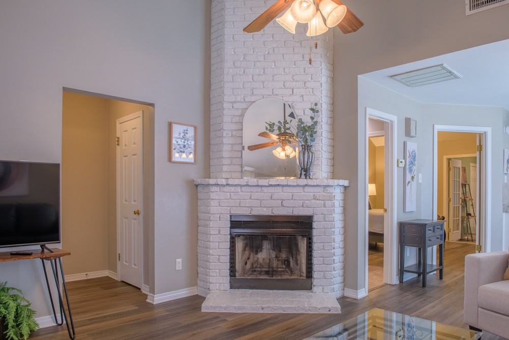 3276 Eastwood Dr #3276 - Photo 5 of 21