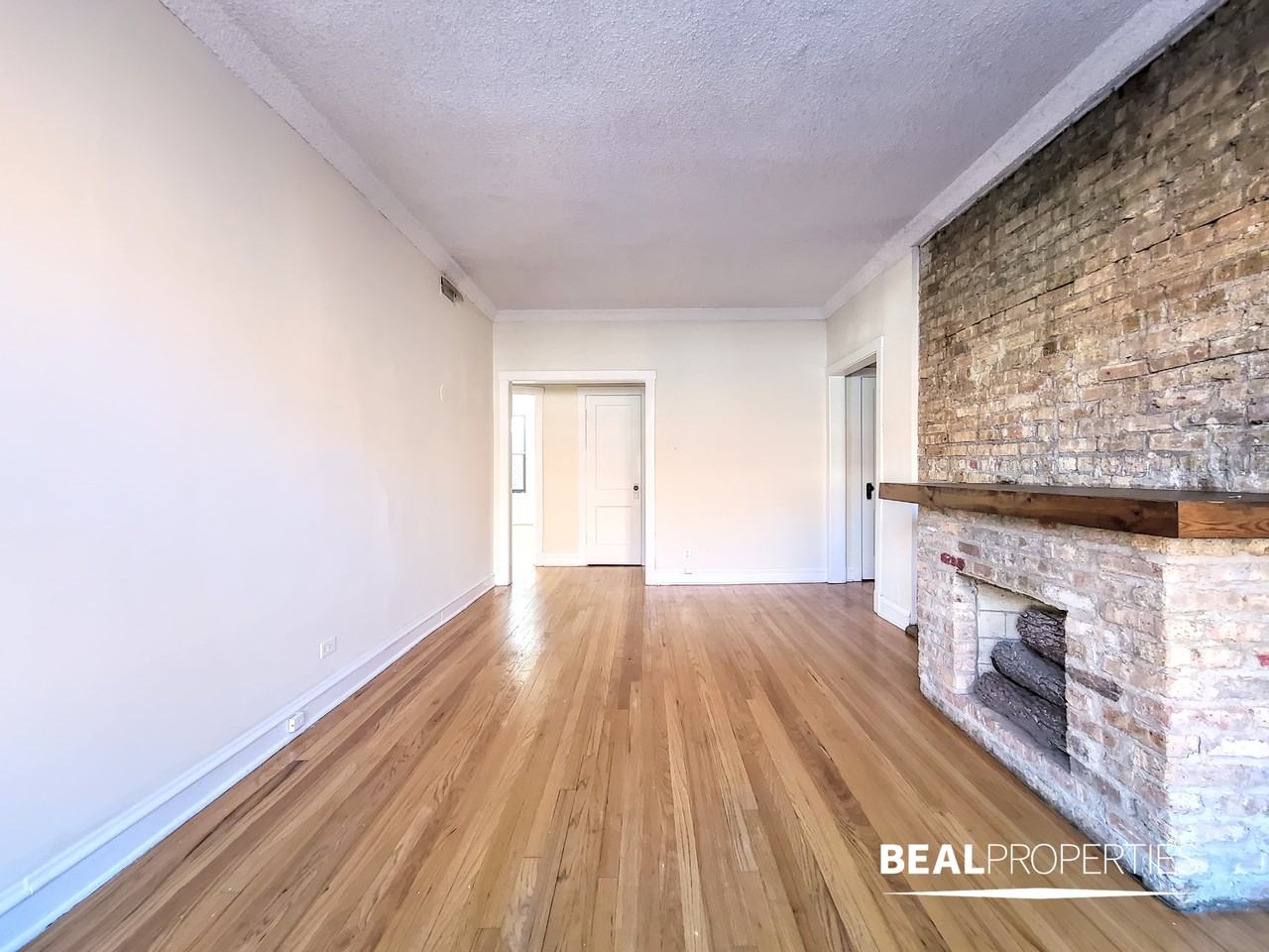 3517 N Racine Ave - Photo 7 of 10