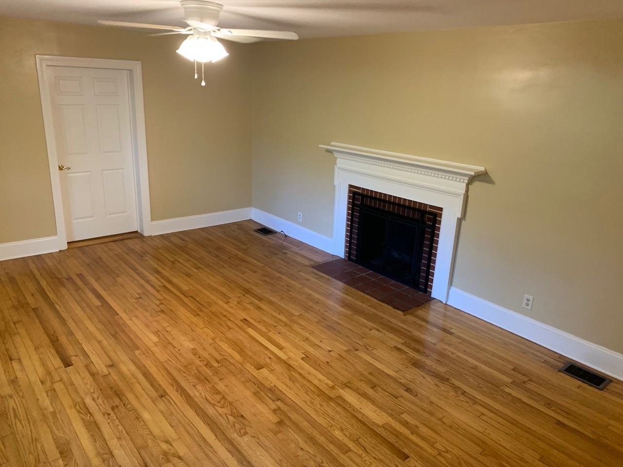 2400 Sunset Road #NA - Photo 2 of 9