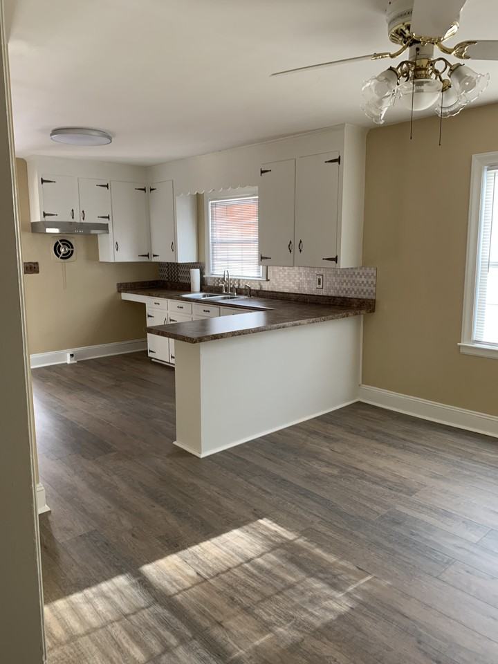 2400 Sunset Road #NA - Photo 4 of 9