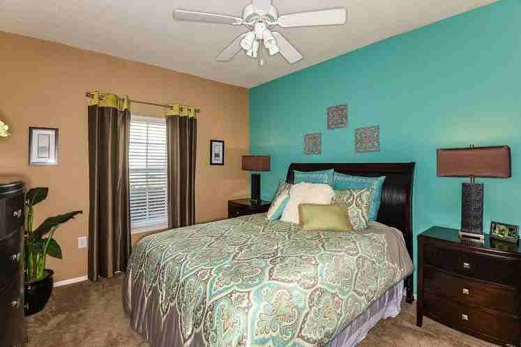 Gandy Blvd N #1-2 - Photo 5 of 11