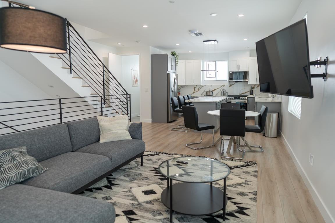 4831 Riverton Ave #NA - Photo 2 of 48