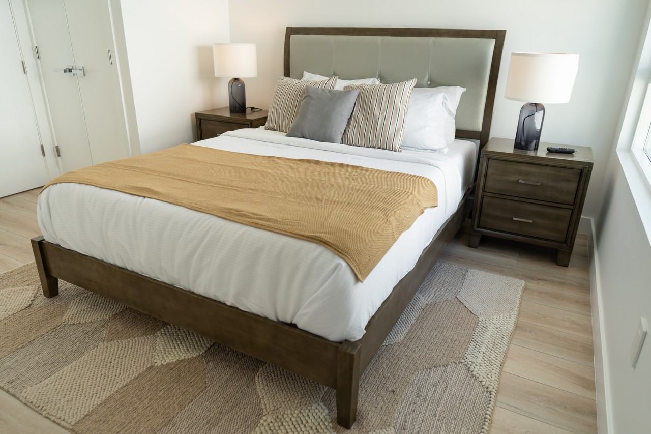 4831 Riverton Ave #NA - Photo 7 of 48