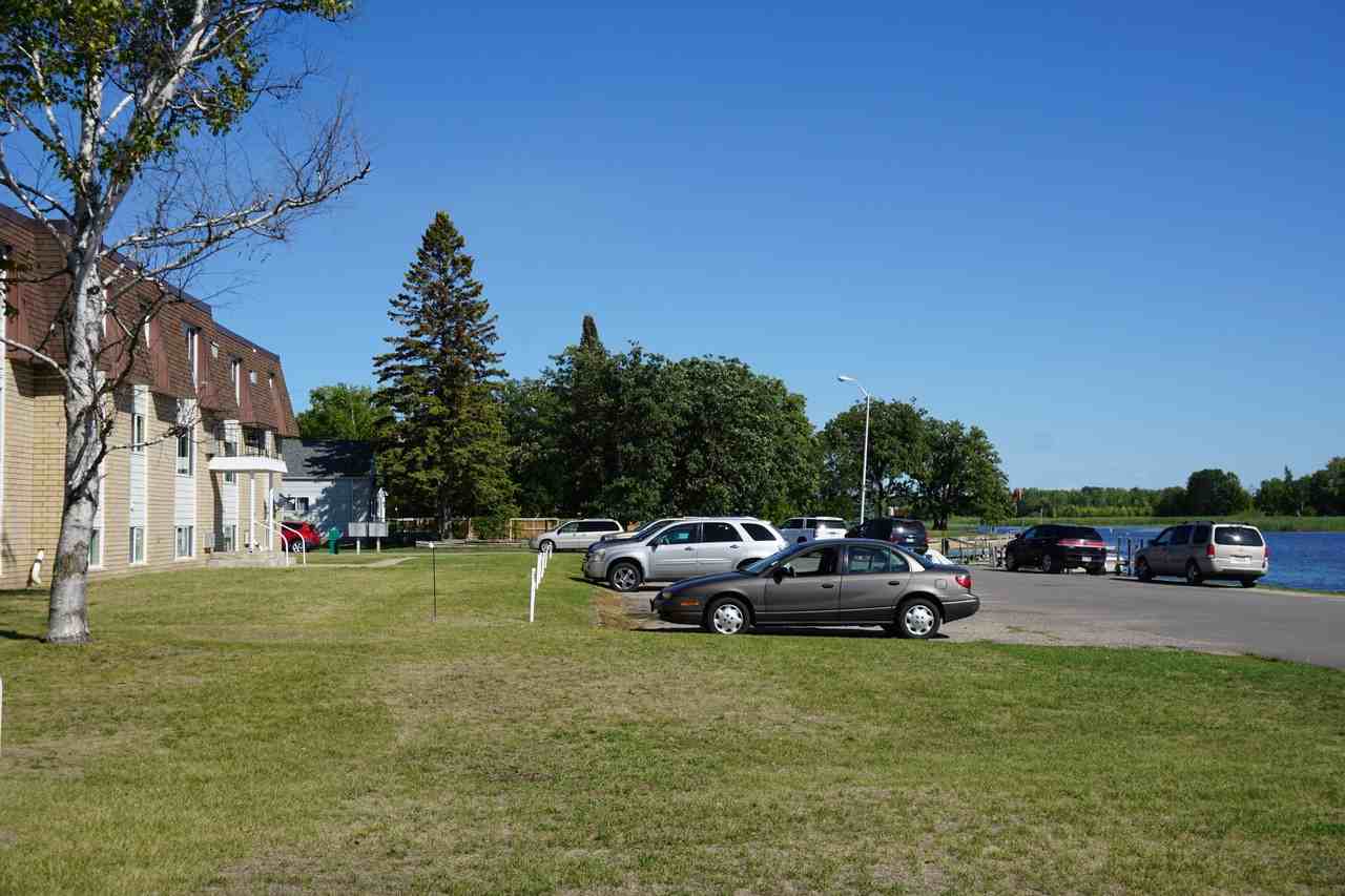 411 River St Ne #1 - Photo 2 of 19