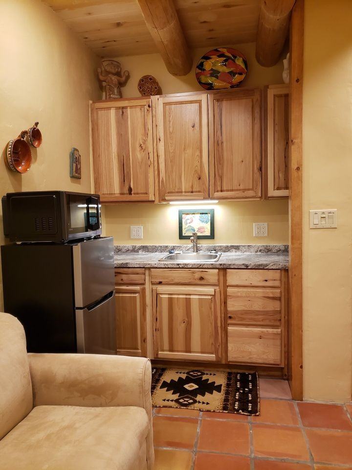 28 W San Marcos Rd - Photo 2 of 19