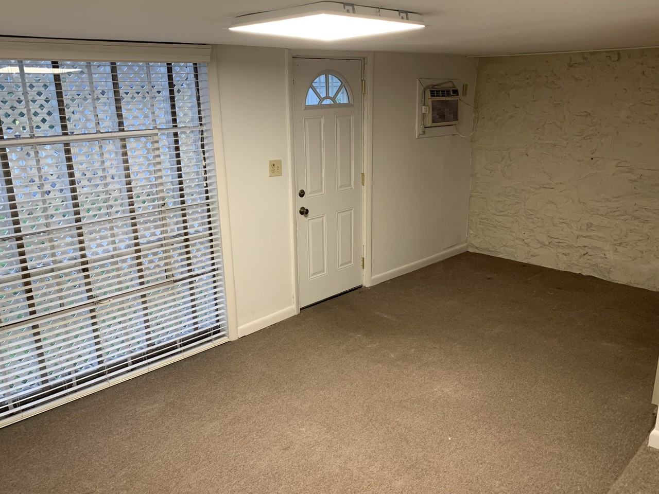 2611 Westwood Dr #NA - Photo 2 of 11